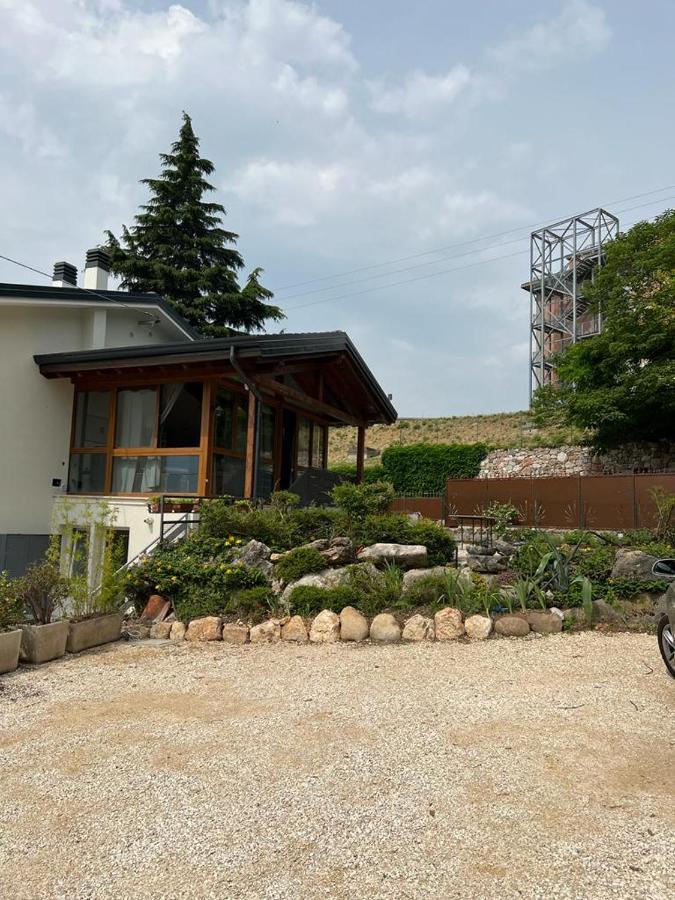 Garda 33 Caprino Veronese Apartment Exterior photo