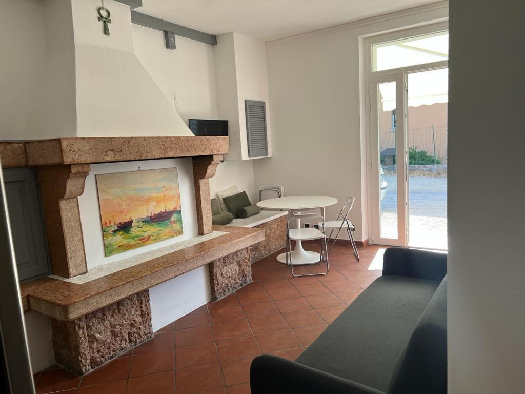 Garda 33 Caprino Veronese Apartment Exterior photo